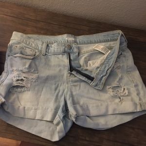 Old navy boyfriend jean shorts size 12 light wash